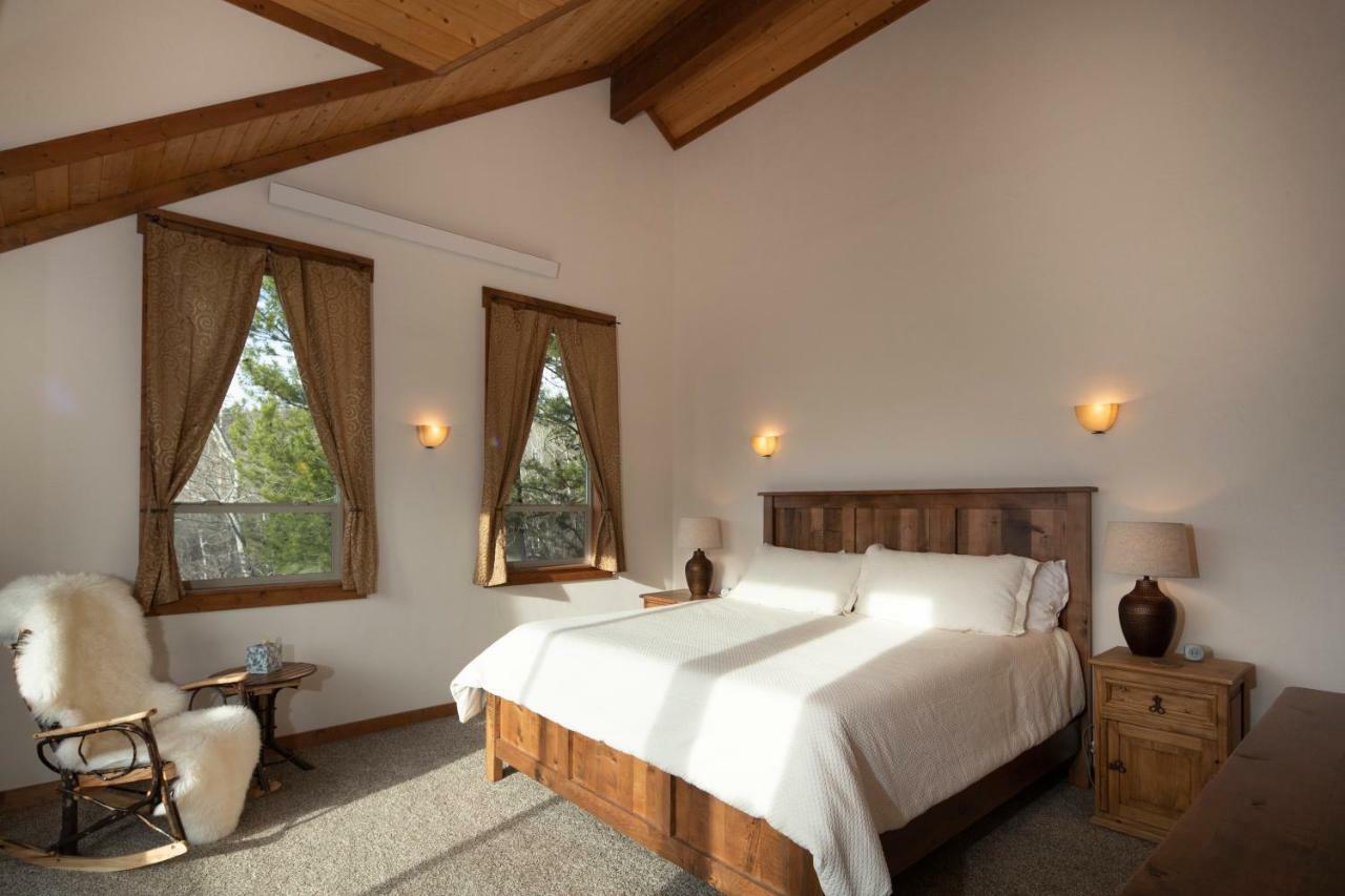 Alpine Recharge By Kabino Huge Views Hot Tub Garage Ps3 Wifi Loft Buitenkant foto
